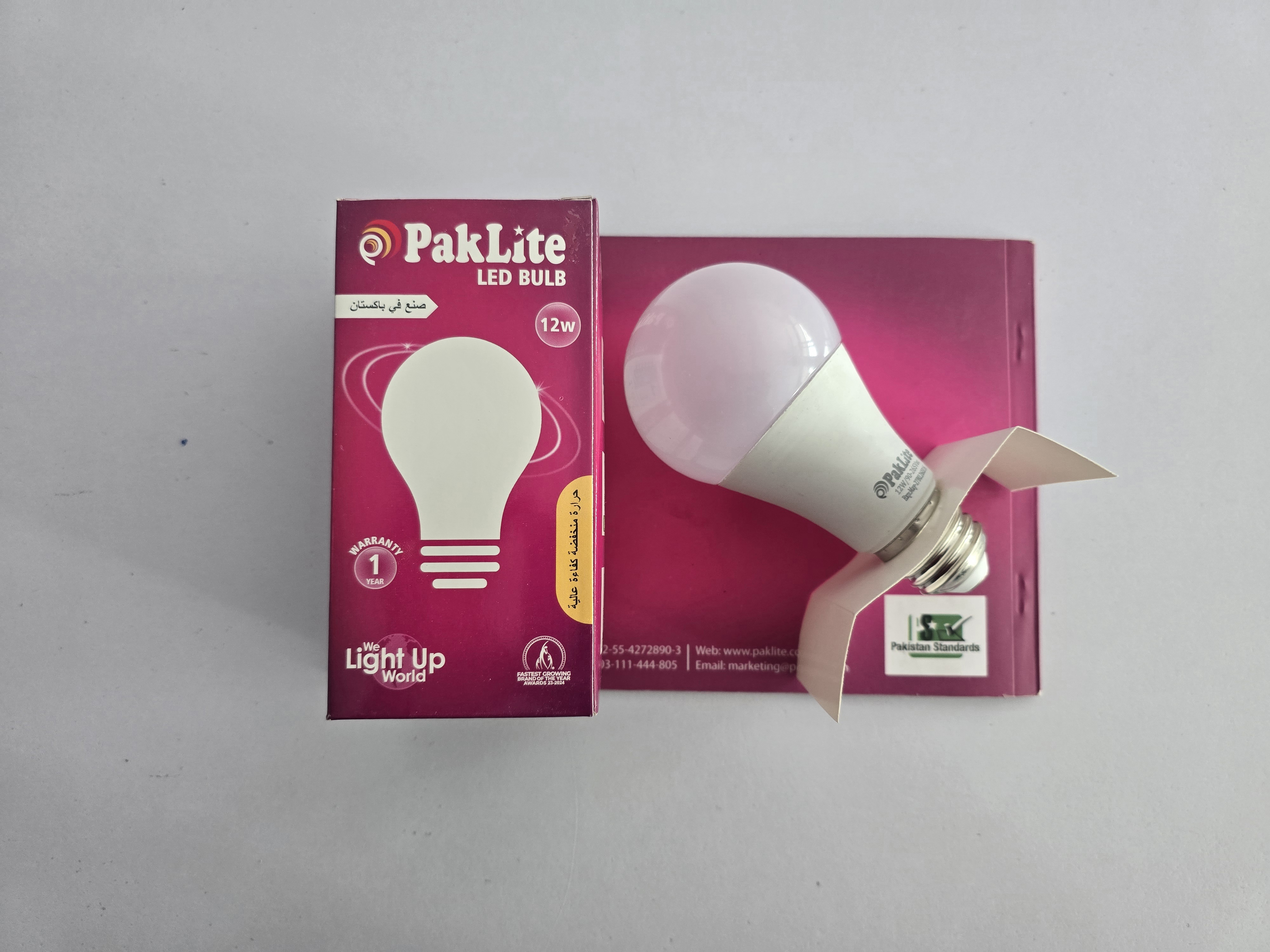PAKLITE LED BULB 12 W E -27 A-65